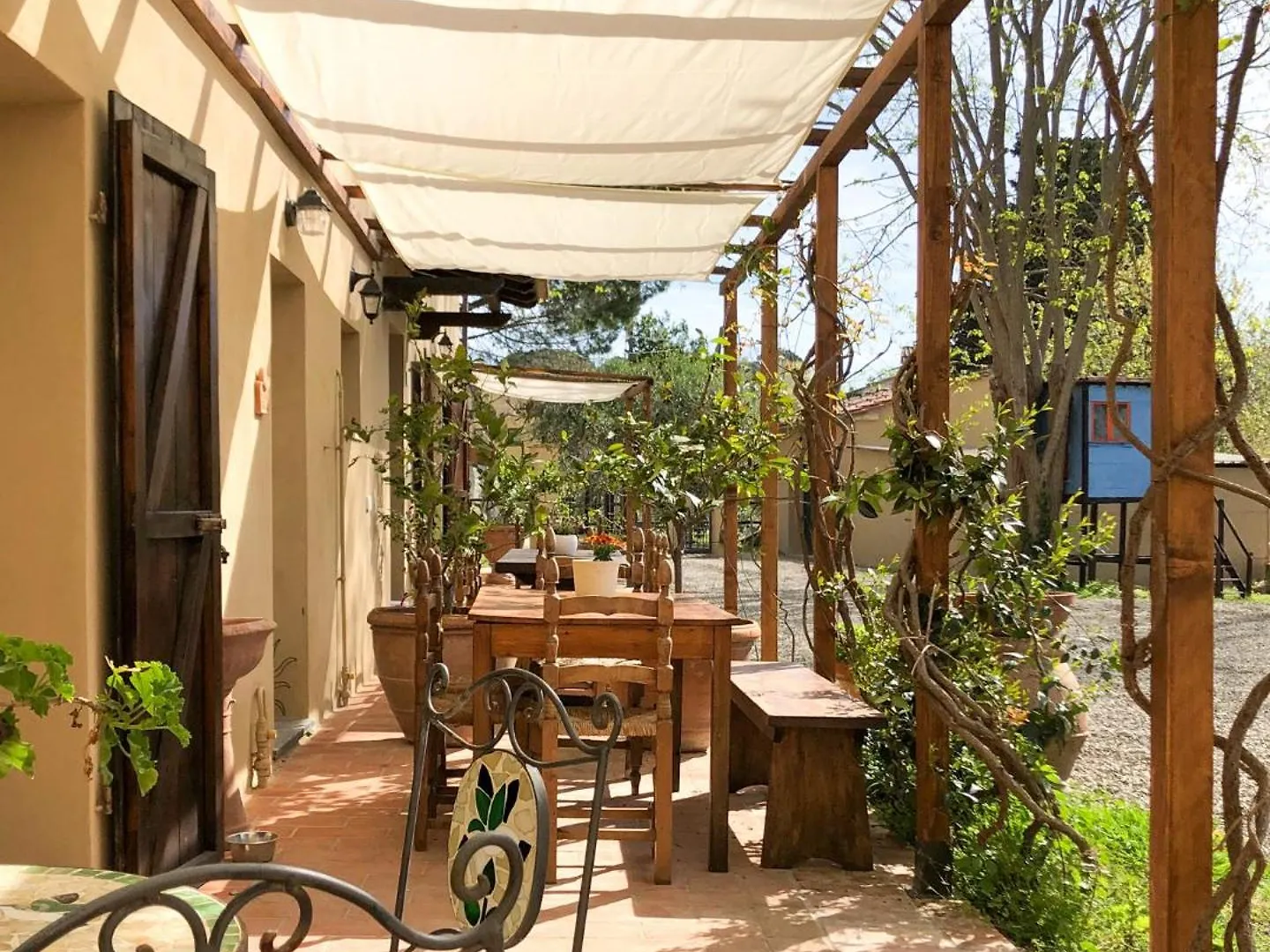La Tonnaia Apartment Lari