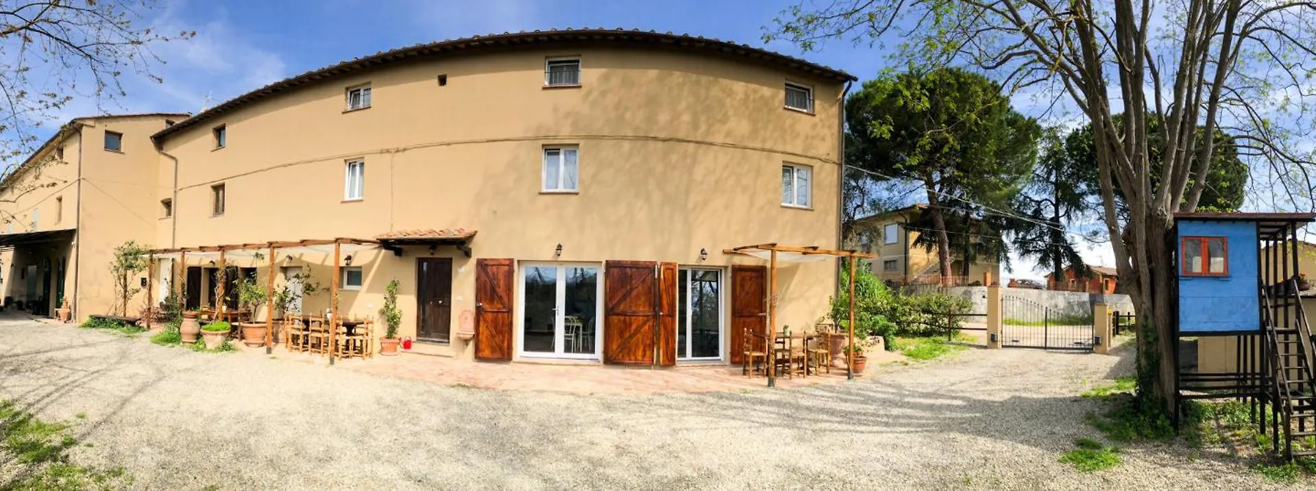 La Tonnaia Apartment Lari