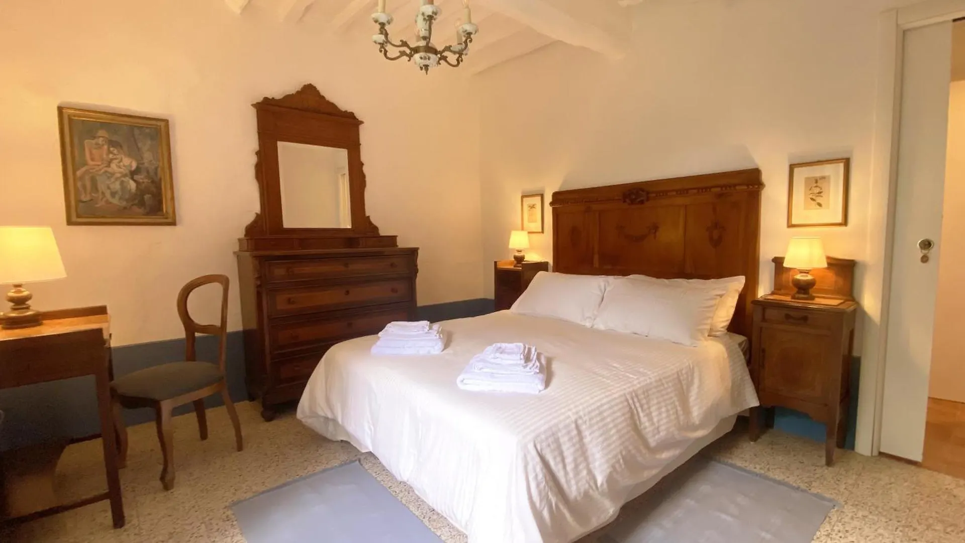 La Tonnaia Apartment Lari
