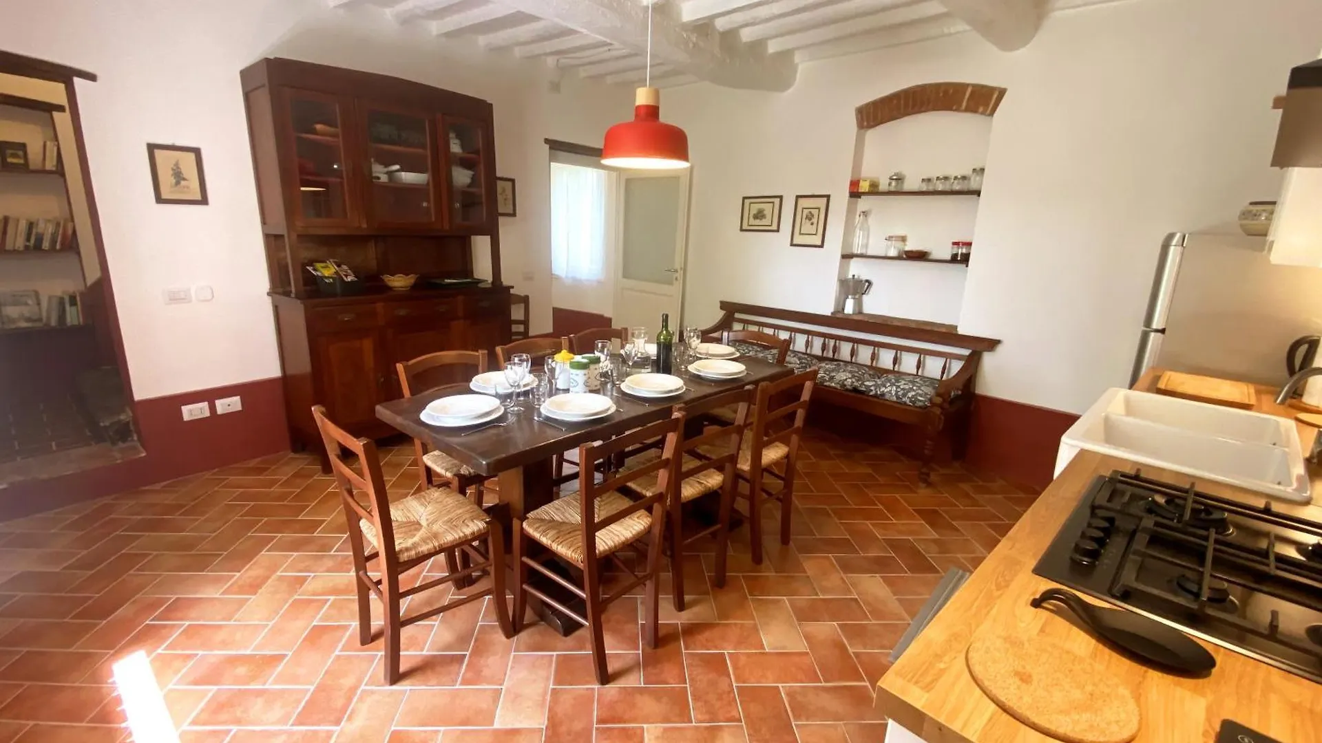 La Tonnaia Apartment Lari
