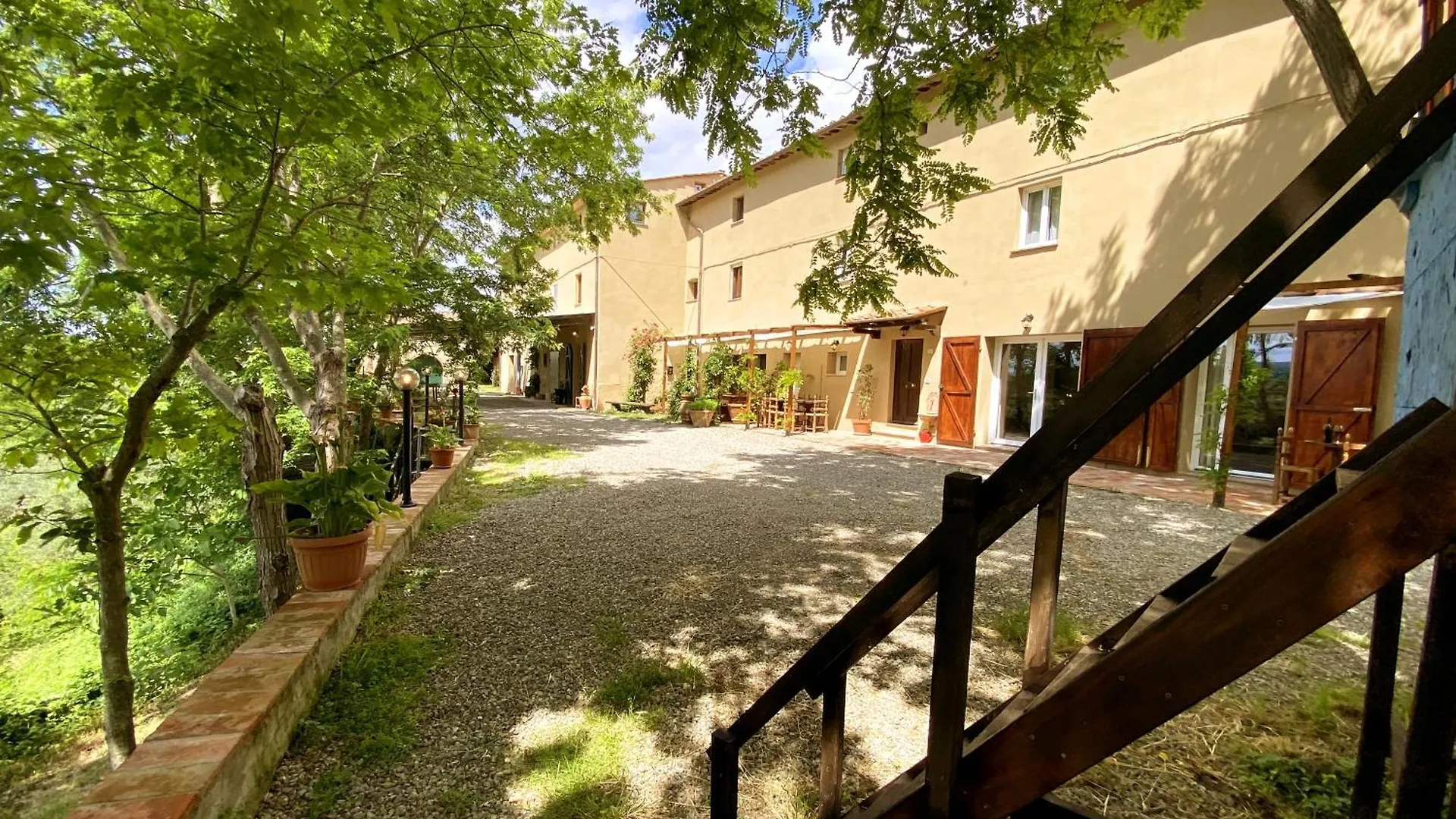 La Tonnaia Apartment Lari 0*,  Italy